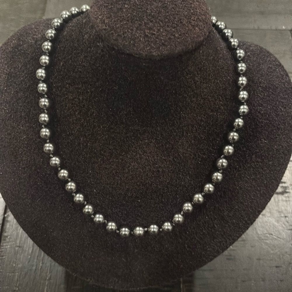 Vintage RMN (Roman) Signed Hand Knotted Faux Dark Gray Pearl Bead Necklace